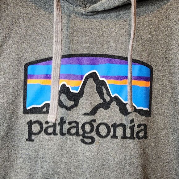 Patagonia Hoodie Sweatshirt Mens Large Gray P6 Logo Uprisal Pullover Gorpcore - Picture 3 of 13